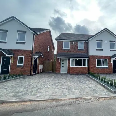 Buy this 3 bed duplex on White Horse Rd / Chapel St in White Horse Road, Brownhills West