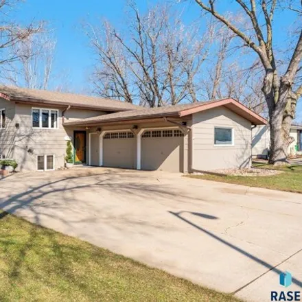 Buy this 4 bed house on 367 South 7th Avenue in Brandon, SD 57005