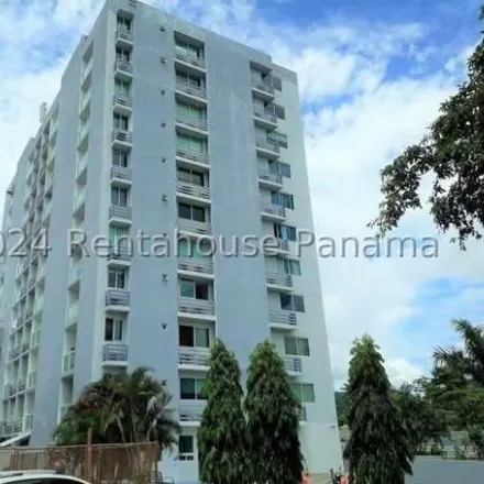 Rent this 2 bed apartment on Calle Los Almendros in Albrook, 0843