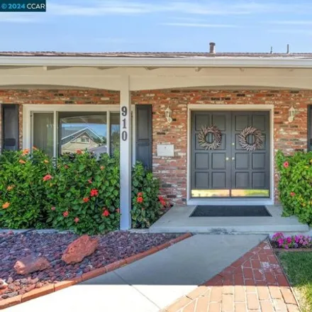 Image 5 - 910 Hastings Dr, Concord, California, 94518 - House for sale