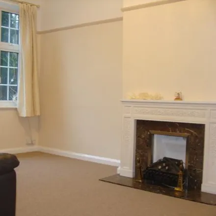 Rent this 2 bed apartment on Bromley Lodge in Lynton Road, London