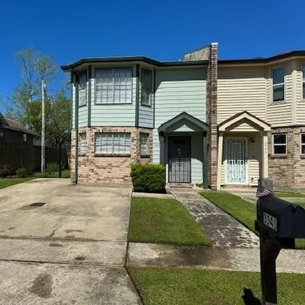 Buy this 2 bed townhouse on 3041 English Colony Dr in Laplace, Louisiana