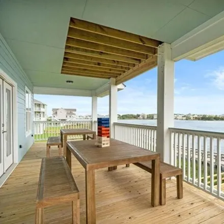 Image 5 - 3218 Road Less Traveled, Galveston, Texas, 77554 - House for sale