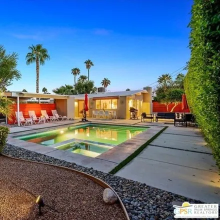 Image 1 - 2199 North Berne Drive, Palm Springs, CA 92262, USA - House for sale