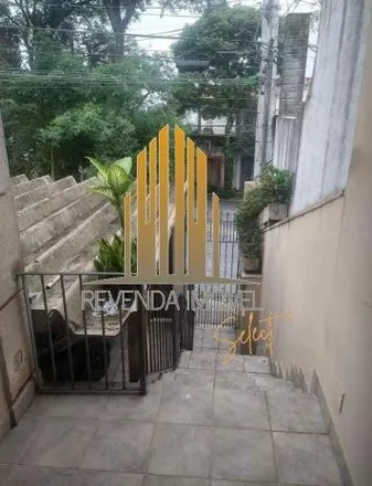 Buy this 4 bed house on Rua Nova Monte Verde 175 in Jaguaré, São Paulo - SP