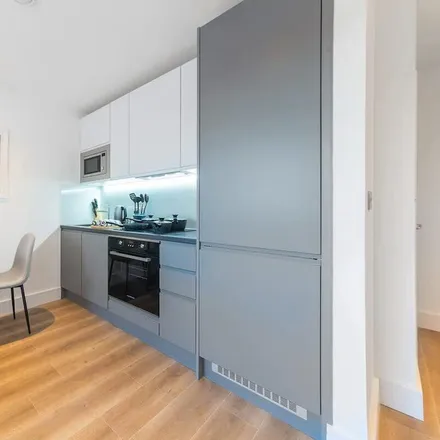 Rent this studio apartment on East Grinstead House in Wood Street, East Grinstead