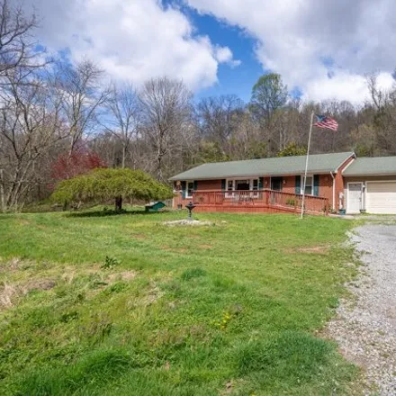 Buy this 3 bed house on 2536 Julia Simpkins Road in Hiwassee, Pulaski County