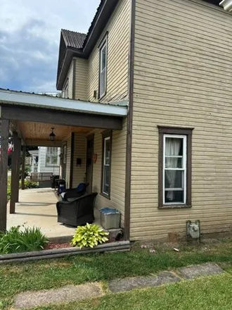 Image 7 - 132 W 6th St, Weston, West Virginia, 26452 - House for sale