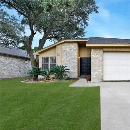 Buy this 3 bed house on 16046 Vista del Mar Drive in Harris County, TX 77083