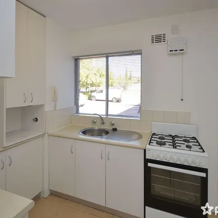 Image 5 - Leichardt Street, Saint James WA 6101, Australia - Apartment for rent