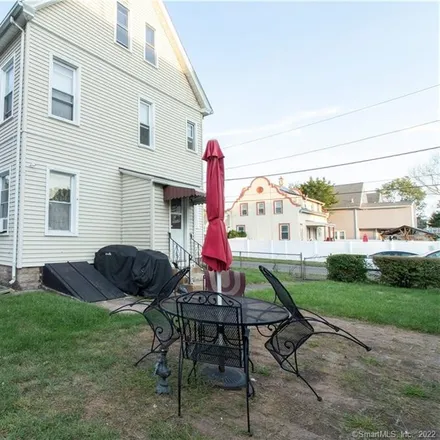 Image 6 - 202 Washington Avenue, Savin Rock, West Haven, CT 06516, USA - Townhouse for sale