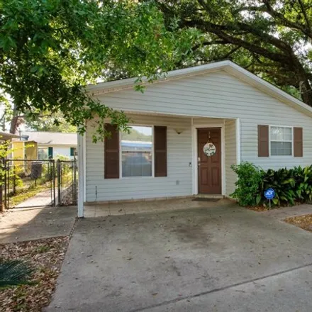 Rent this 3 bed house on 476 Brigadier Street in Escambia County, FL 32507