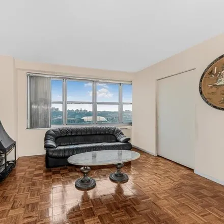 Buy this studio apartment on 555 Kappock Street in New York, NY 10463