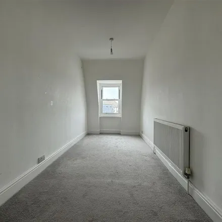 Rent this 1 bed apartment on 5 in 7 Alhambra Road, Portsmouth