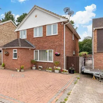 Buy this 4 bed house on Brookside in Copthorne, RH10 3QN