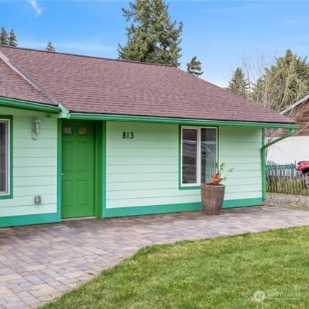 Buy this 3 bed house on Hearthstone Cottage in 802 East Mountain View Avenue, Ellensburg