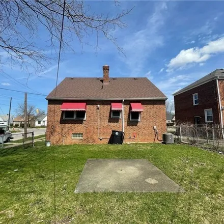 Image 7 - 16008 Harvard Ave, Cleveland, Ohio, 44128 - House for sale