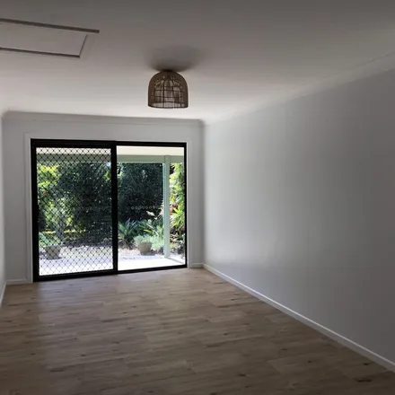 Image 9 - St Andrews Drive, Woolgoolga NSW 2456, Australia - Apartment for rent
