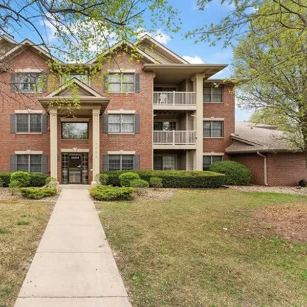 Image 1 - 1686 White Oak Circle, Munster, IN 46321, USA - Condo for sale