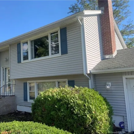 Buy this 3 bed house on 5 Ruta Drive in Clintonville, North Branford