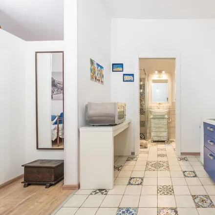 Image 9 - Cagliari, Casteddu/Cagliari, Italy - Apartment for rent