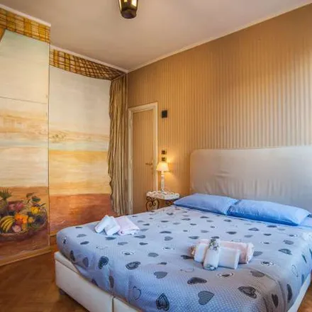 Rent this 1 bed apartment on Pizza Kebap Minimarket in Corso Vittorio Emanuele Secondo, 347