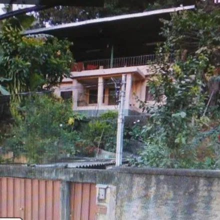 Buy this 4 bed house on Rua Professor Rafael Hardy in Padre Eustáquio, Belo Horizonte - MG