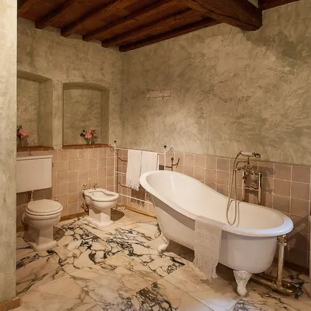 Image 4 - Sesto Fiorentino, Florence, Italy - Apartment for rent