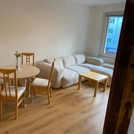 Rent this 3 bed apartment on Platanenweg 62 in 12437 Berlin, Germany