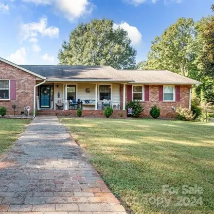 Image 1 - 3301 Saint Evans Road, Mecklenburg County, NC 28214, USA - House for sale