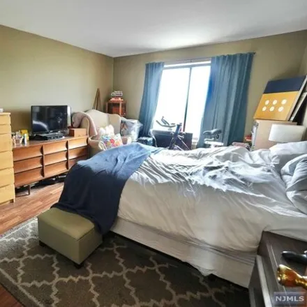 Image 6 - 1906 Paterson Plank Rd Apt 1B, North Bergen, New Jersey, 07047 - Condo for sale