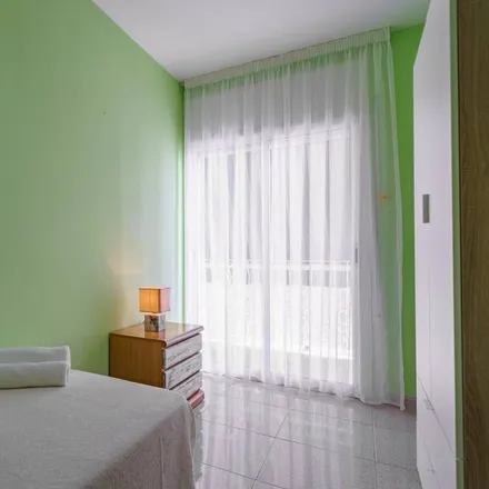 Image 5 - Pineda de Mar, Carrer del Consolat del Mar, 08397 Pineda de Mar, Spain - Apartment for rent