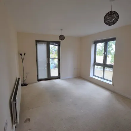 Image 1 - Pearce Court, 1-12 Circular Road East, Colchester, CO2 7GA, United Kingdom - Apartment for rent