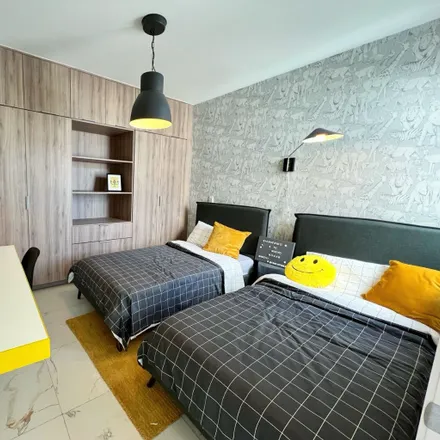 Buy this 3 bed house on Calimax Montesinos in Boulevard Cuauhtémoc Sur, De los Maestros