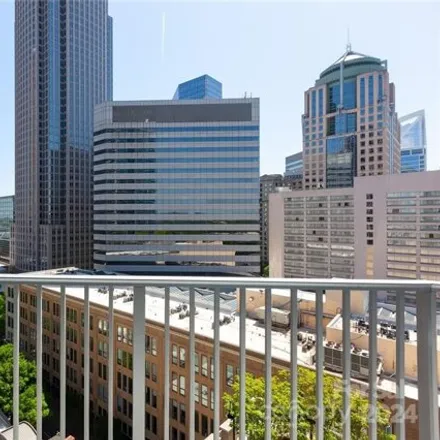 Image 4 - Avenue Market, North Church Street, Charlotte, NC 28202, USA - Condo for sale