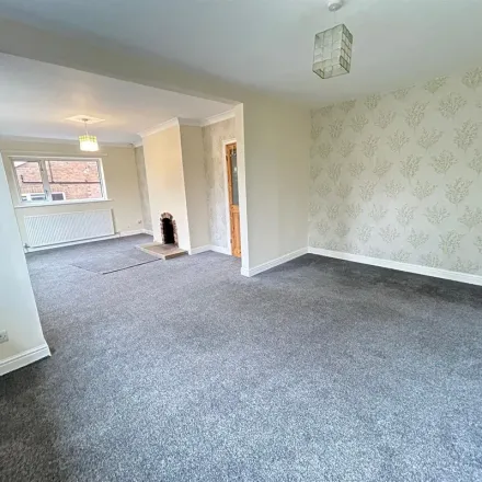 Image 3 - unnamed road, East Ayton, YO13 9EP, United Kingdom - Apartment for rent