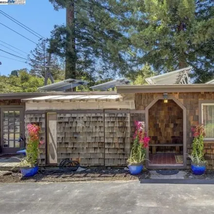 Buy this 3 bed house on 6027 Park Avenue in East Richmond Heights, Contra Costa County