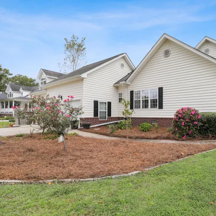 Image 4 - 1416 Sterling Oaks Drive, Moncks Corner, SC 29461, USA - House for sale