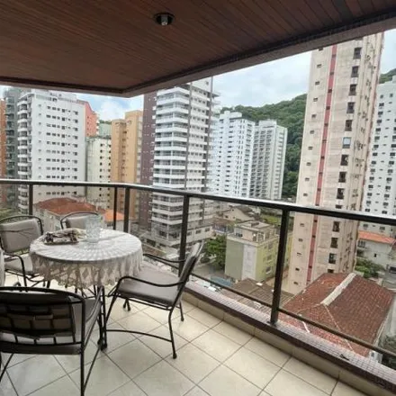 Rent this 3 bed apartment on Avenida Marechal Deodoro da Fonseca 980 in Pitangueiras, Guarujá - SP
