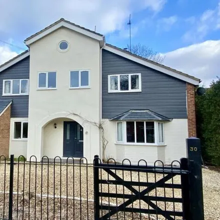 Buy this 4 bed house on The Avenue in Crowthorne, RG45 6PD