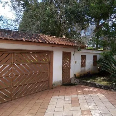 Buy this 6 bed house on Rua Cafelândia in Jardim dos Ipes, Cotia - SP