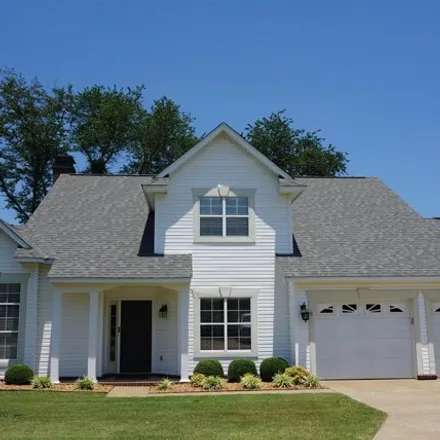 Buy this 3 bed house on 212 Hermitage Dr in Searcy, Arkansas