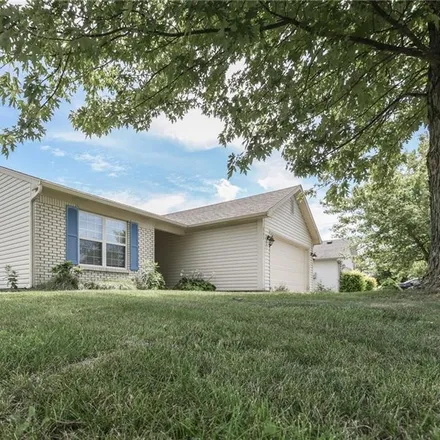 Image 3 - 2793 Woodfield Boulevard, Franklin, IN 46131, USA - House for sale