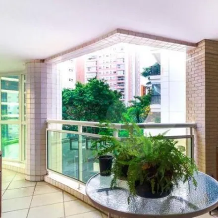 Buy this 4 bed apartment on Rua Jorge Americano 301 in Alto da Lapa, São Paulo - SP