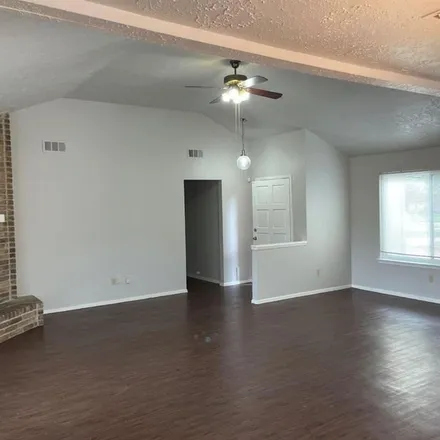 Image 4 - 13525 Tara Oak Drive, Harris County, TX 77065, USA - Apartment for rent