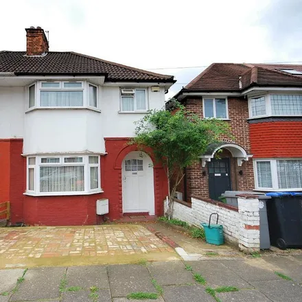 Rent this 3 bed house on Tudor Court North in London, HA9 6SG