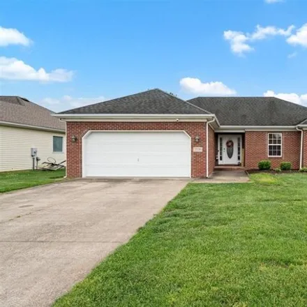 Buy this 3 bed house on 3698 Fieldstone Boulevard in Bowling Green, KY 42104