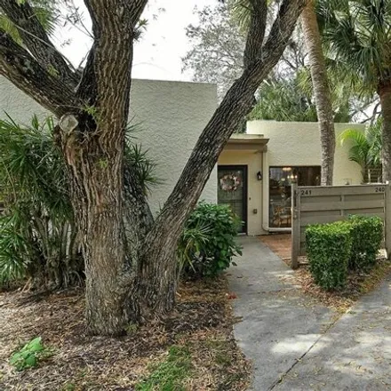 Image 3 - Sherwood Drive, Sherwood Village, FL, USA - Condo for sale