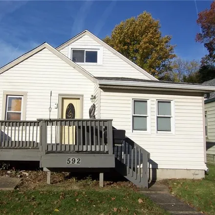 Buy this 2 bed house on 592 Essex Street in Akron, OH 44306