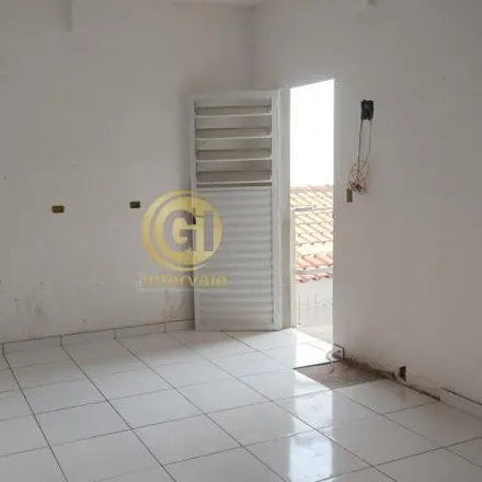 Rent this 1 bed apartment on Rua Benedito R. Cunha in Jardim São José, Jacareí - SP